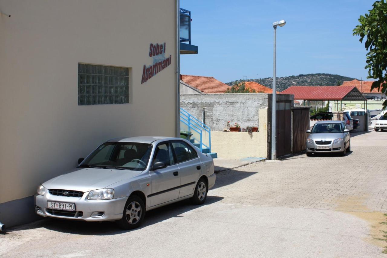 Apartments By The Sea Jezera, Murter - 5063 מראה חיצוני תמונה